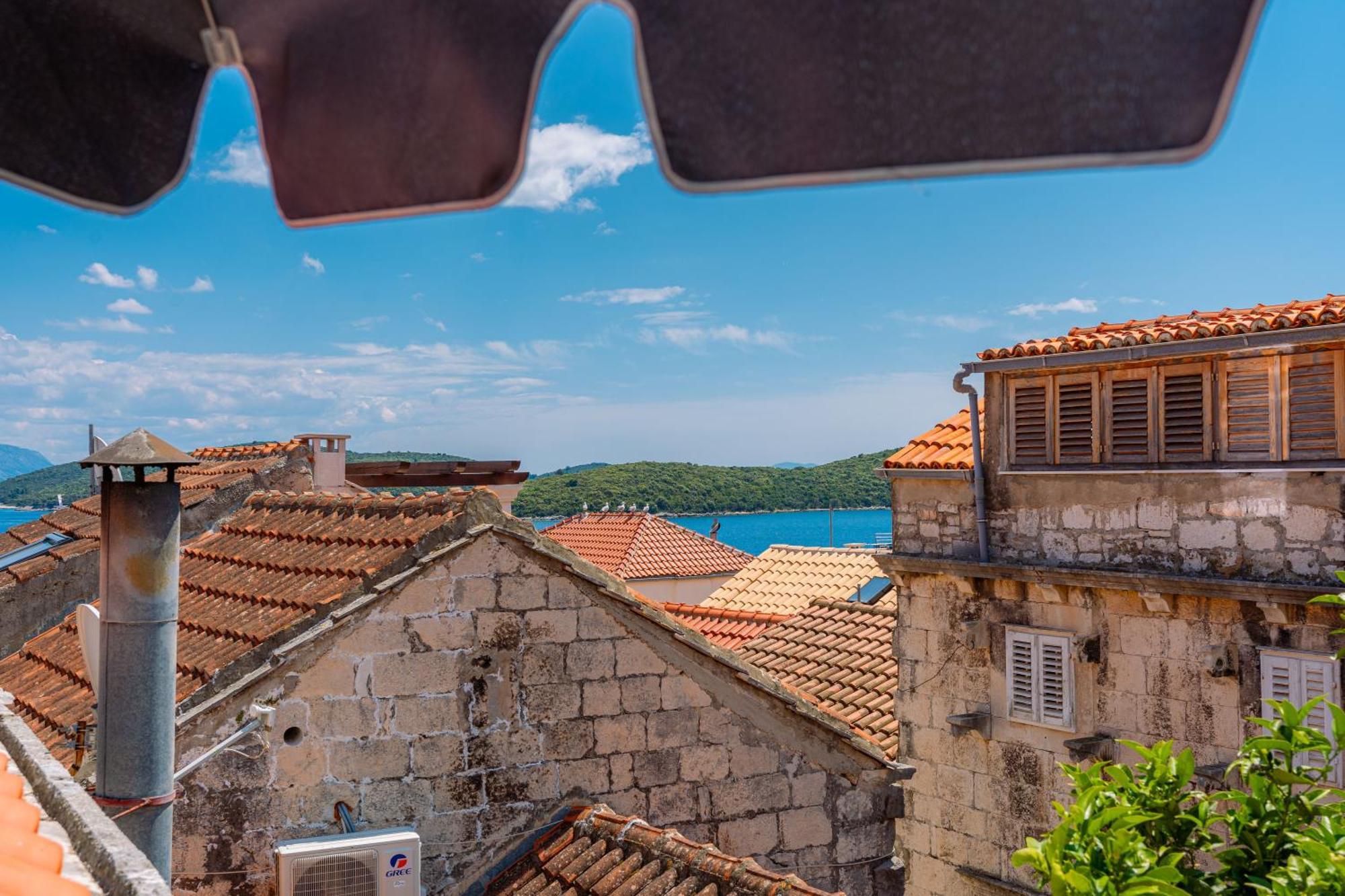 Jessica * Korcula Town